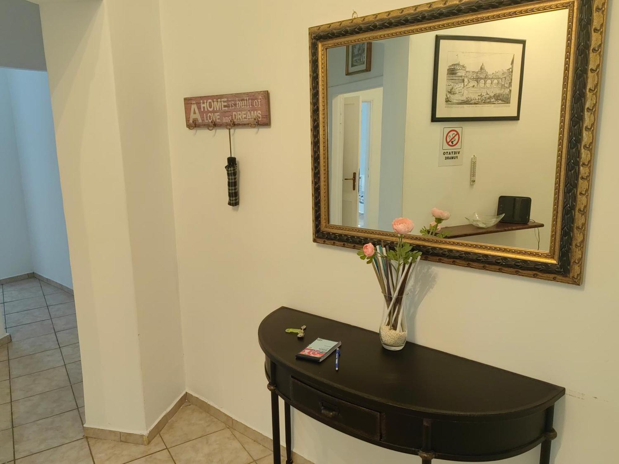 Roman Holidays Bagian luar foto